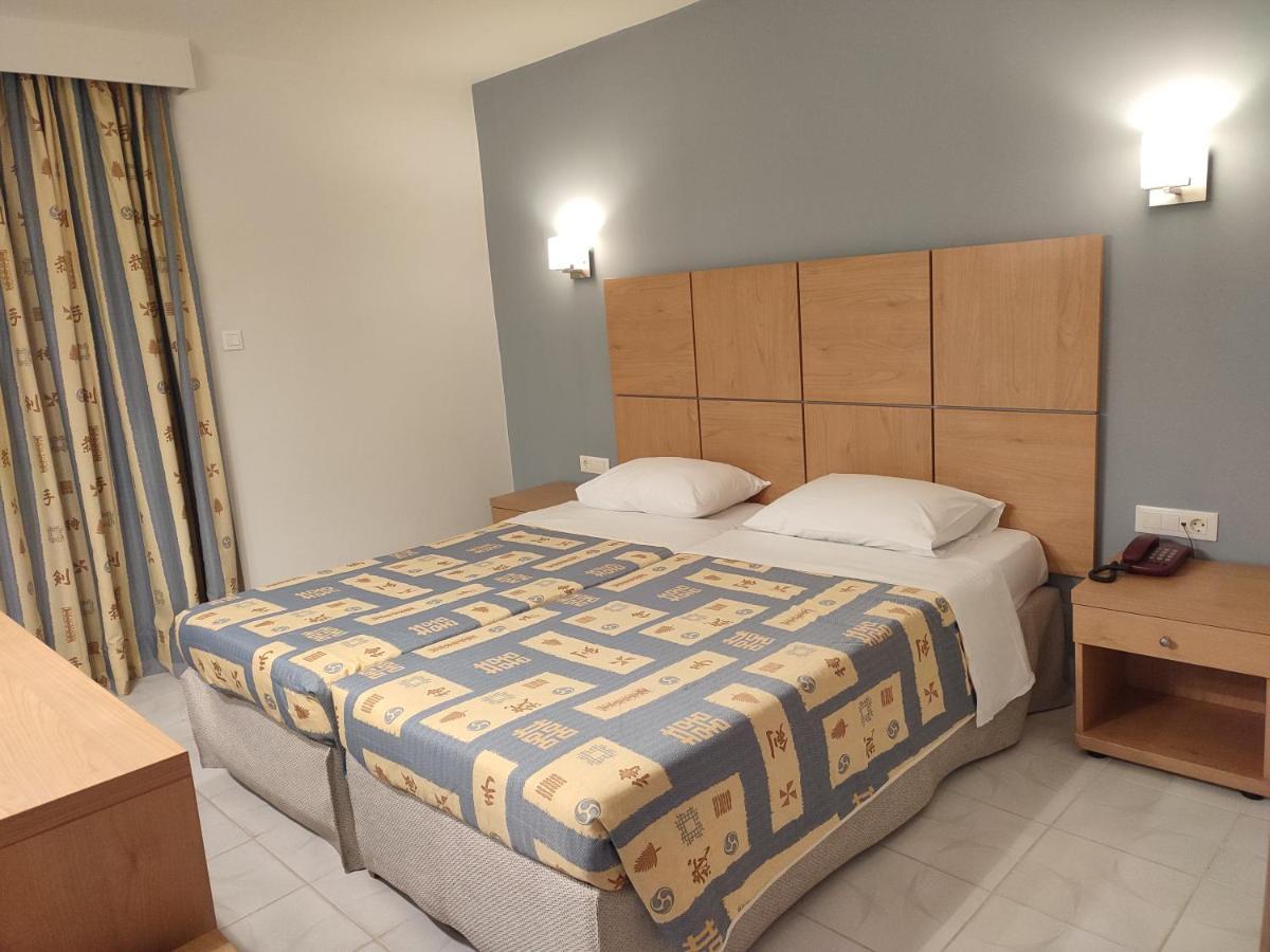 Flisvos Hotel Tolo Ngoại thất bức ảnh